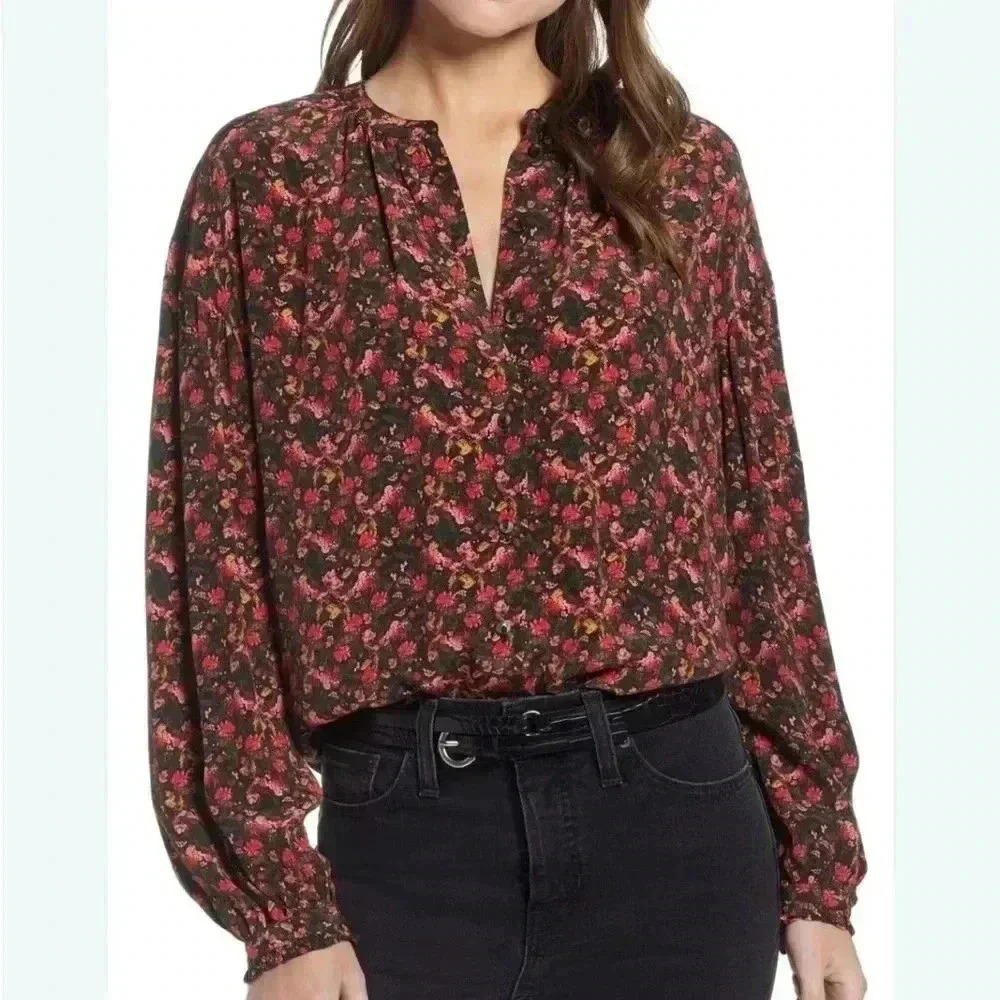 Something Navy Women’s Floral Long Sleeve‎ Dark Academia Preppy Floral Blouse S